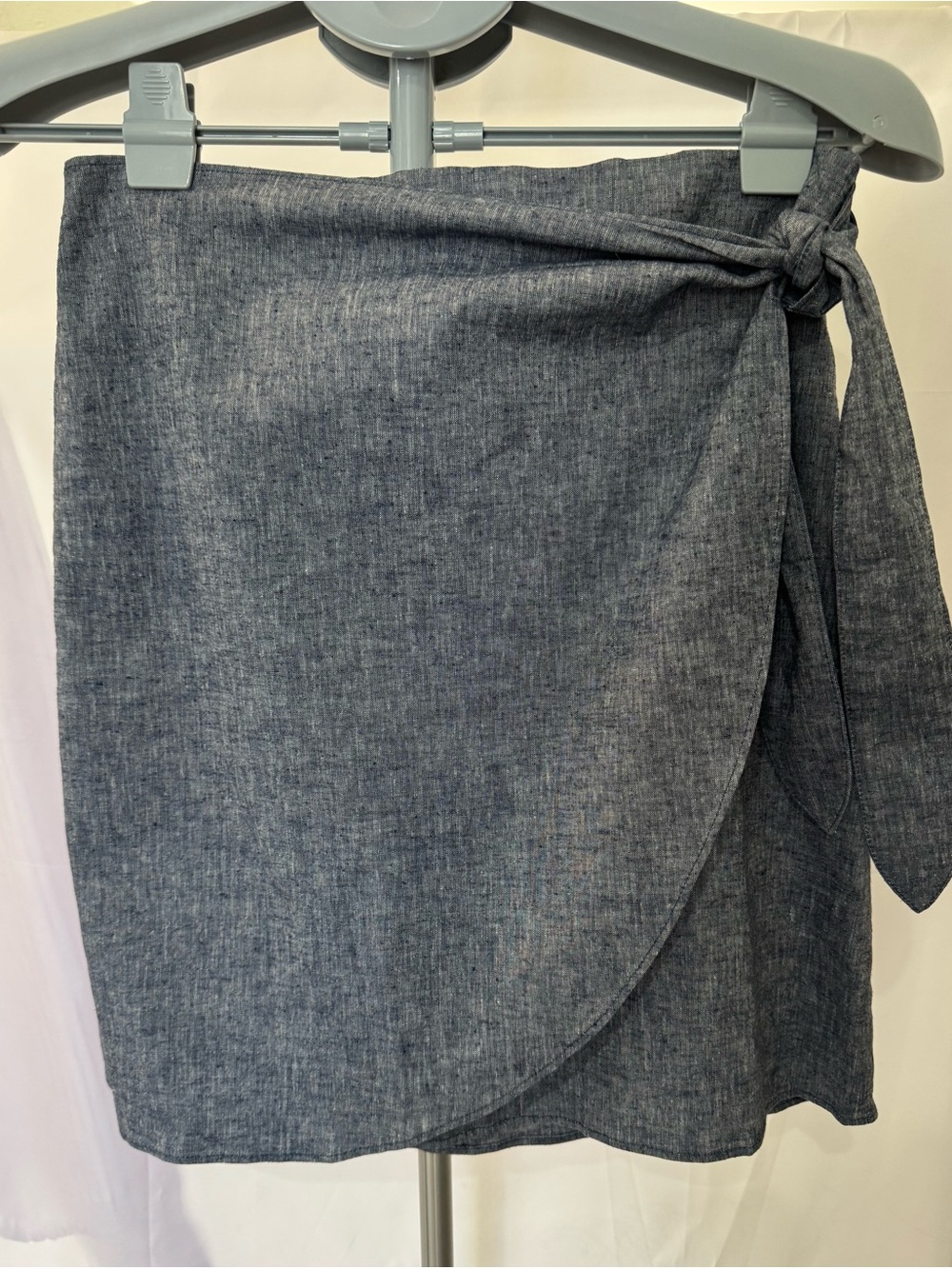 Ann Taylor Chambray Linen-Blend Blazer & Wrap Skirt Set - Picture 5 of 5